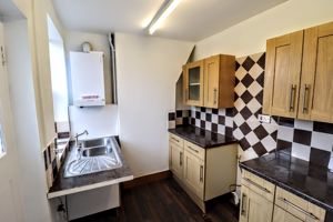 Kitchen- click for photo gallery